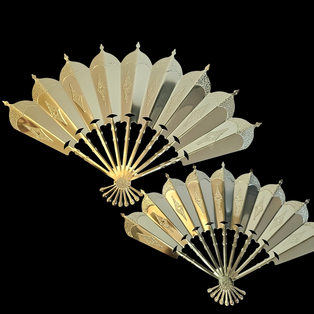 Vintage gold Fans wall hanging decor plaques 3D Metal gallery Wall, lot of 2